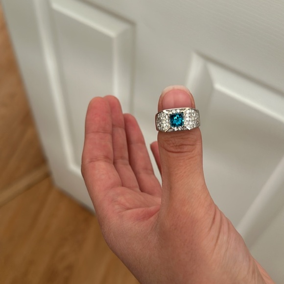 Normal use - Picture 2 of 10